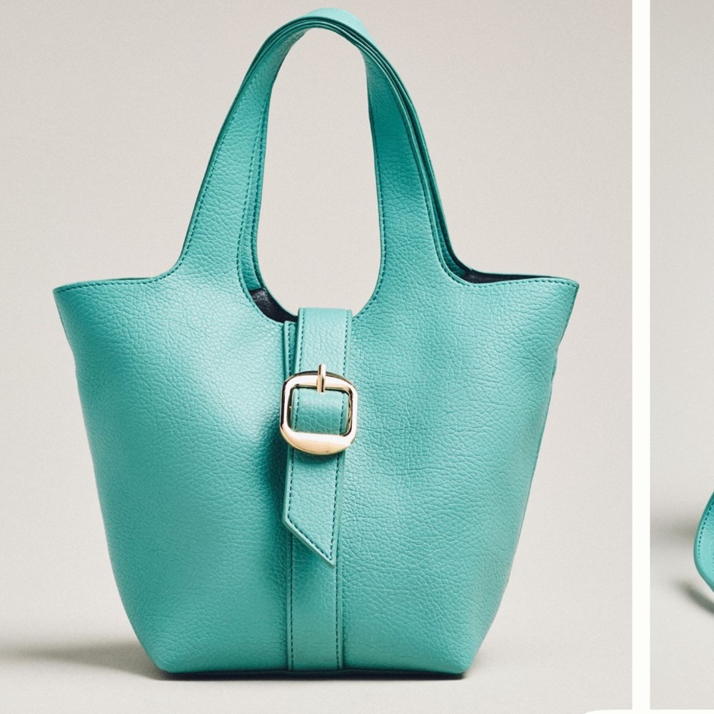 NWT pebbled mini bucket tote bag